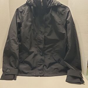 Lands' End  Women's Rain Coat , Waist High With Removeable Hood.